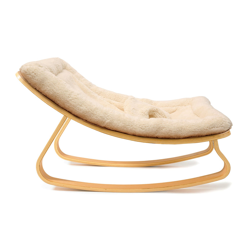 CCE-LEVO-FURMILK_E.JPG