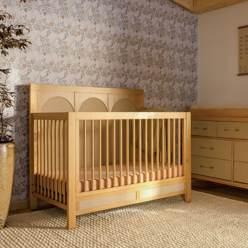Couchette Convertible 4-en-1 Eloise - Miel et Tissu Eco-Weave-Namesake-DVI-M24801HYPSEW-CLÉMENT