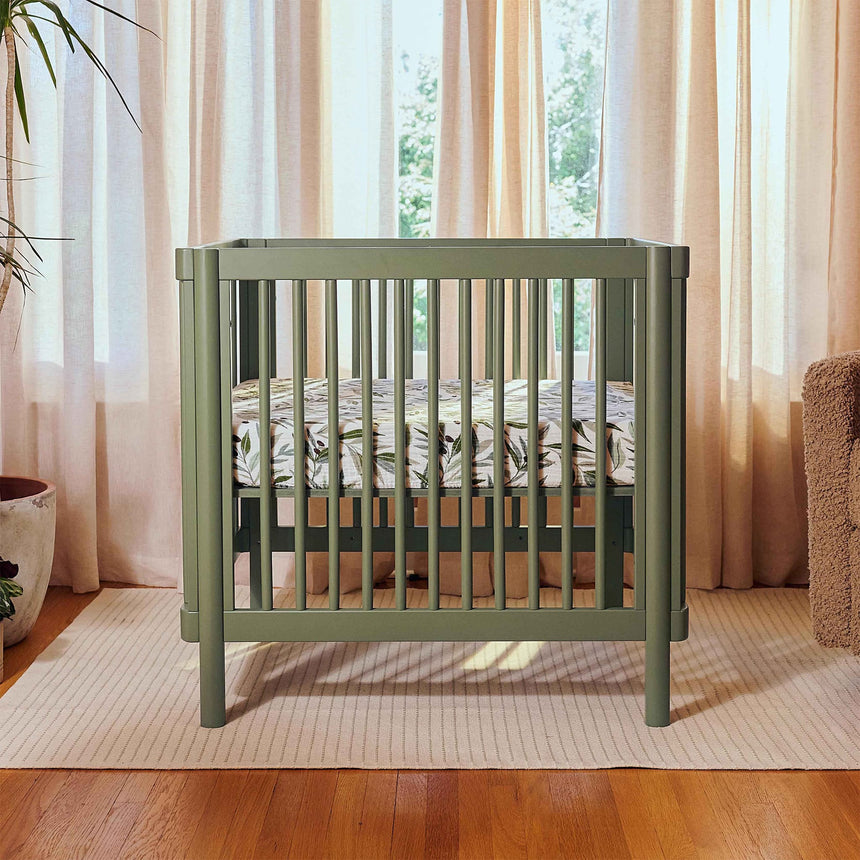 Couchette Convertible 8-en-1 Pogo avec kits de conversion - Olive-Babyletto-LET-M29880OL-CLÉMENT