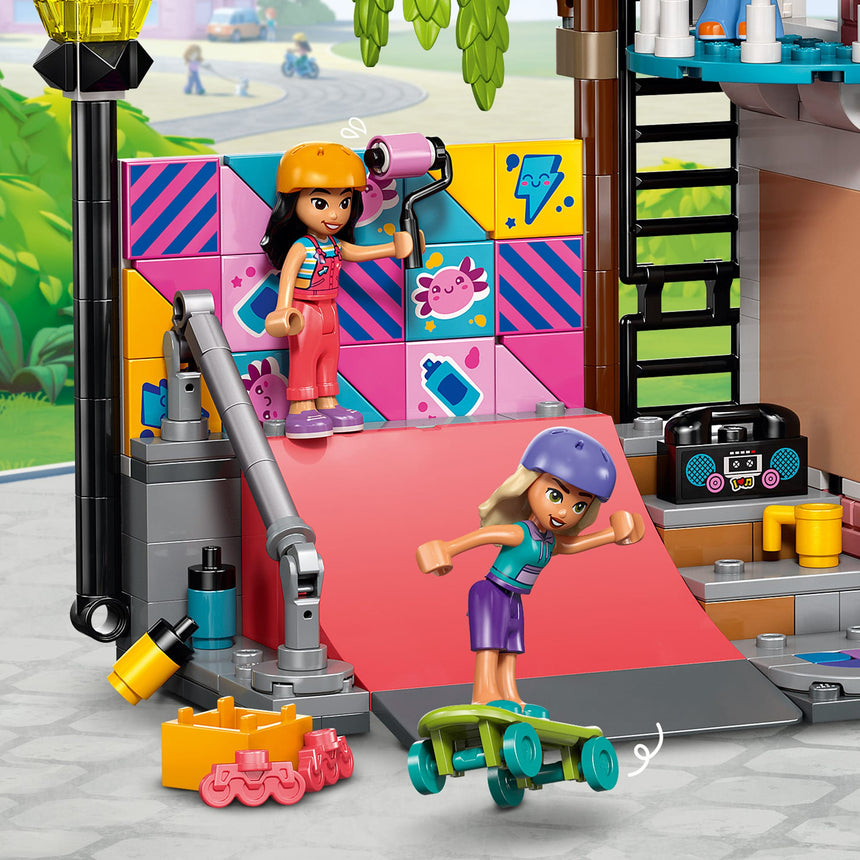LEGO® Friends La maison de la famille de Liann-LEGO®-LGO-42687-CLÉMENT