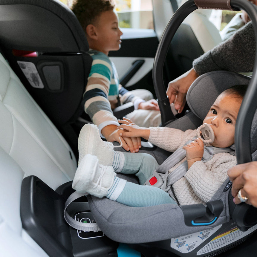 Siège d'Auto Alta V2 - Greyson-UPPAbaby-UPP-1302ALTCAGRY-CLÉMENT