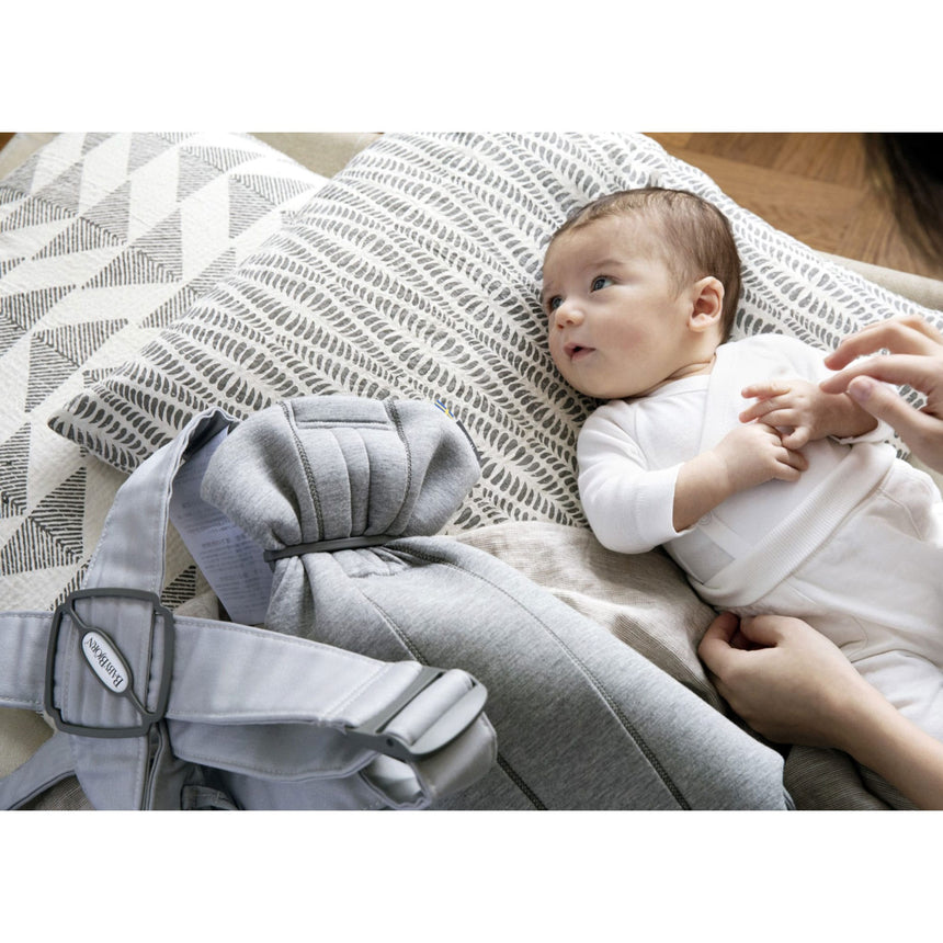 Porte-Bébé Mini 3D Jersey - Gris Light-Babybjorn-BAJ-021072CA-CLÉMENT
