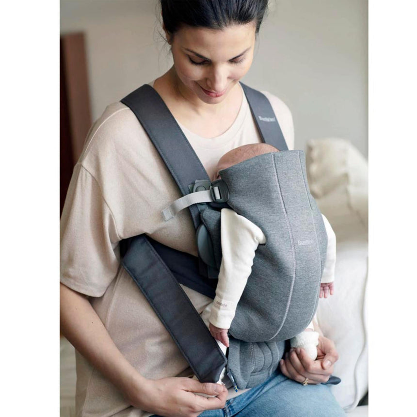 Porte-Bébé Mini 3D Jersey - Gris Foncé-Babybjorn-BAJ-021084CA-CLÉMENT