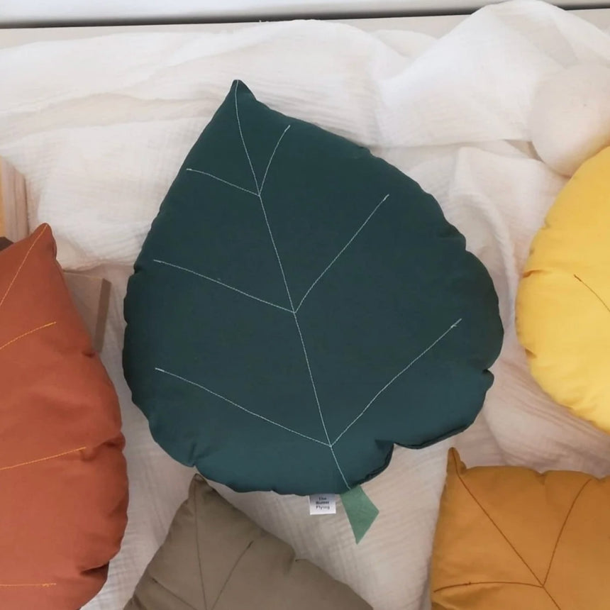 Coussin Feuille de Bouleau - Vert-The Butter Flying-BUT-PILBIRFOR-CLÉMENT