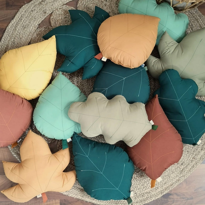 Coussin Feuille de Bouleau - Vert-The Butter Flying-BUT-PILBIRFOR-CLÉMENT