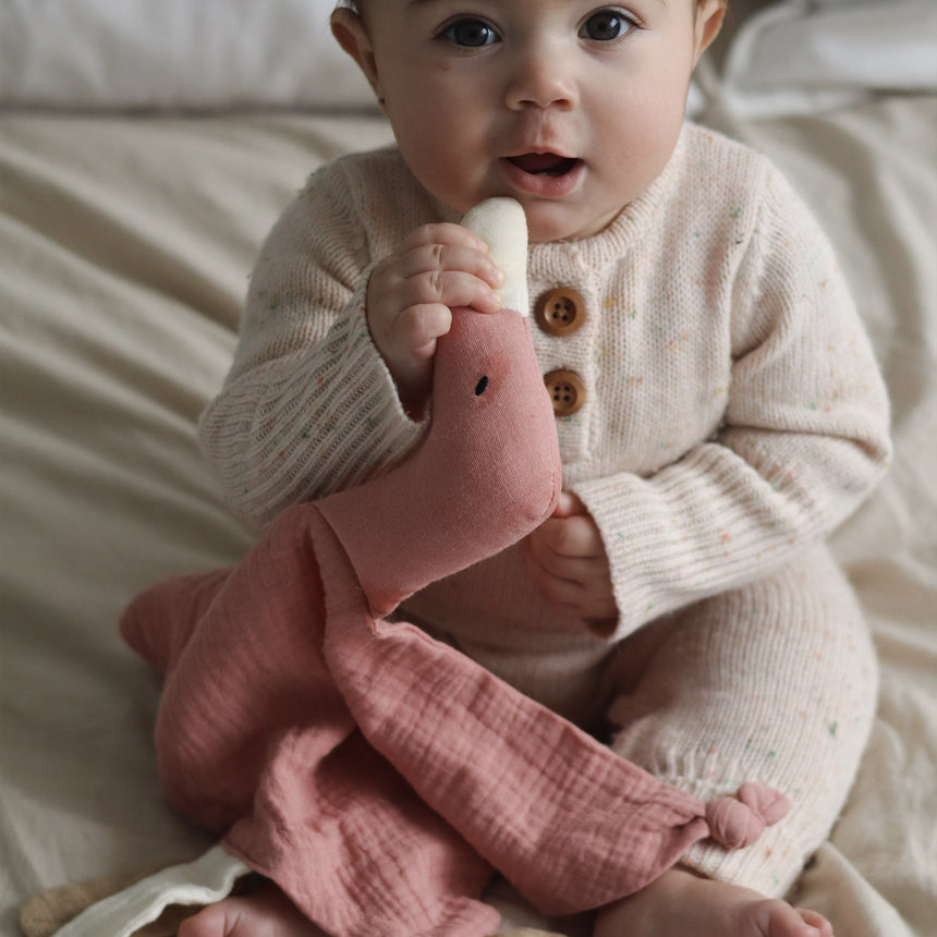 Doudou Mousseline - Oie Rose-Bebe Confort-CA3-CSC-5001PINK-CLÉMENT