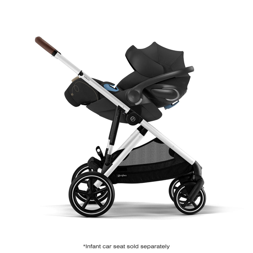 Poussette Gazelle S – Châssis couleur argent avec siège Noir Moon-Cybex-CYB-522004813-CLÉMENT