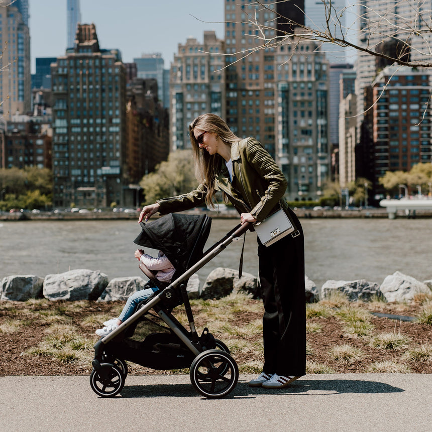 Poussette Gazelle S – Châssis Taupe avec siège Noir Moon-Cybex-CYB-522004955-CLÉMENT