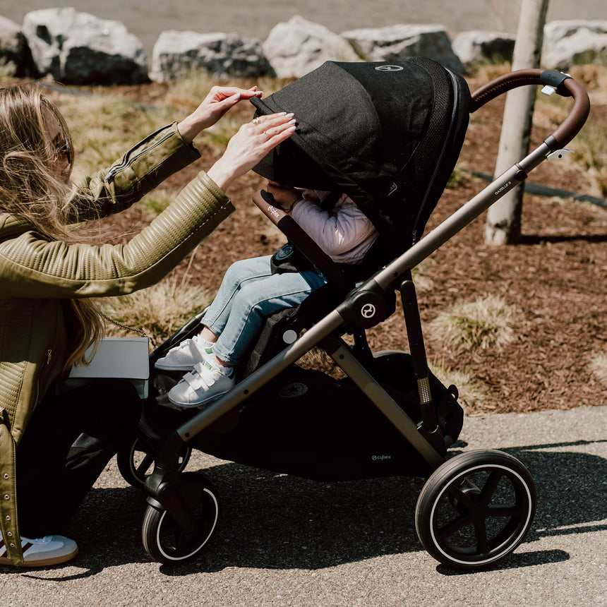 Poussette Gazelle S – Châssis Taupe avec siège Noir Moon-Cybex-CYB-522004955-CLÉMENT