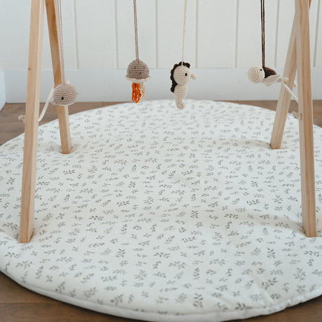 Tapis Feuilles d'Eucalyptus-Ève & Jul-EVJ-TAPISEUCALYP-CLÉMENT