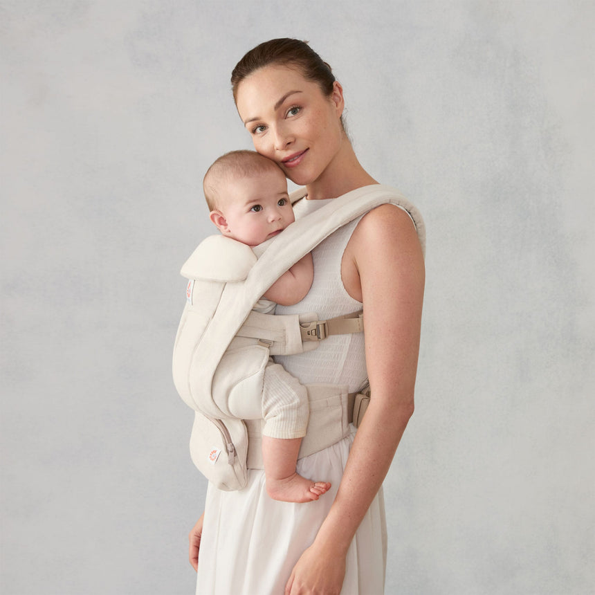 Porte-Bébé Omni Deluxe en Lin-Ergobaby-FUL-BCODLNATLIN-CLÉMENT
