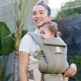 Porte-Bébé Omni Deluxe Mesh - Olive-Ergobaby-FUL-BCODMSFTOLV-CLÉMENT
