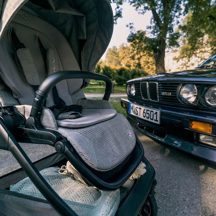 Poussette Triv Next BMW - Graphene-Nuna-GRA-ST16624GRA-CLÉMENT