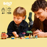 LEGO® Bluey : L’escapade à la plage de la famille de Bluey-LEGO®-LGO-11202-CLÉMENT