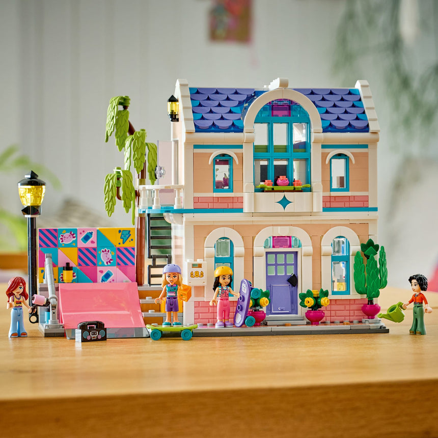 LEGO® Friends La maison de la famille de Liann-LEGO®-LGO-42687-CLÉMENT
