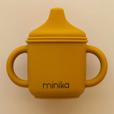 Verre à Bec en Silicone-Minika-Ocre-0-5 ans-MKA-VERREBEC-CLÉMENT