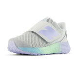Soulier Arishi V4 Pointures 4-10-New Balance-NEB-IARI8KM-CLÉMENT