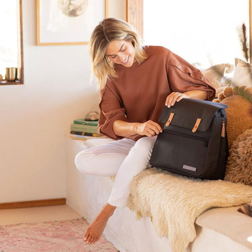 Sac à Couches à Dos Meta - Noir Mat-Petunia Pickle Bottom-PEP-PPB1300-CLÉMENT