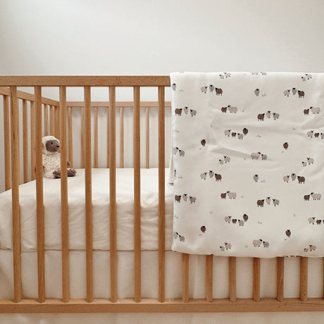 Literie 3 Morceaux Lit de bébé Moutons- Édition Spéciale Laura Lémerveil-Patlin-PIT-EBBCLEMOU-CLÉMENT