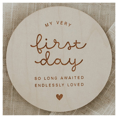 Pastille en bois - Birth Wooden Milestone Disc (anglais seulement)-Le petit Tableau Noir-PTN-PASTBBANG-CLÉMENT