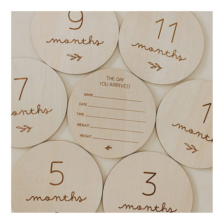 Pastilles en bois - Wooden Baby Milestones (anglais seulement)-Le petit Tableau Noir-PTN-PASTFIRSTYEA-CLÉMENT