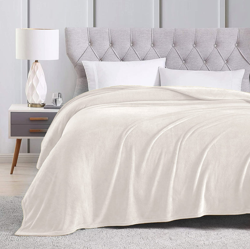 Couverture 80x88 Peluche Crème-SAFDIE & CO-SAE-65286-Z-03-CLÉMENT