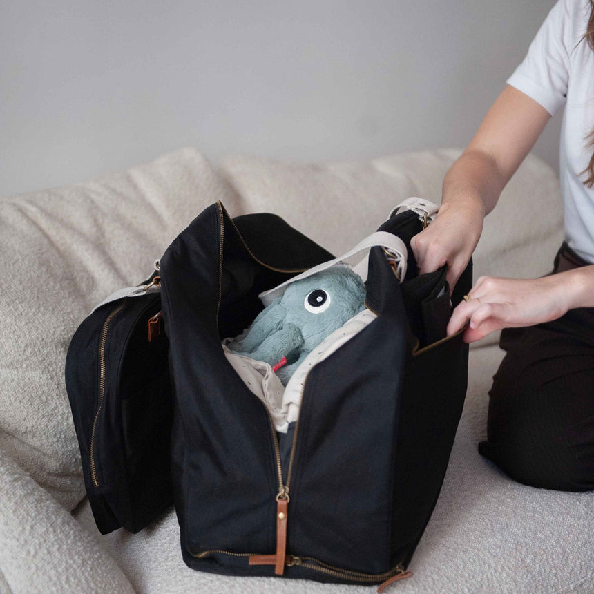 Sac À Couches Juliette Noir-Baby on board-YND-BOB-4201-CLÉMENT